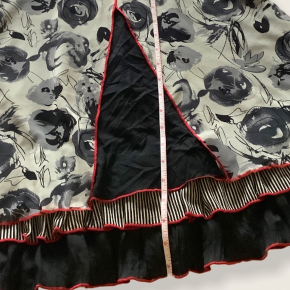 Lavena sleeveless dress - Picture 10 of 10